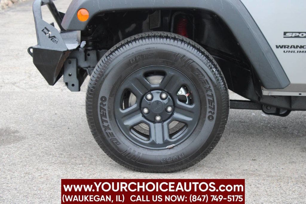 2016 Jeep Wrangler Unlimited 4WD 4dr Willys Wheeler - 22909847 - 8