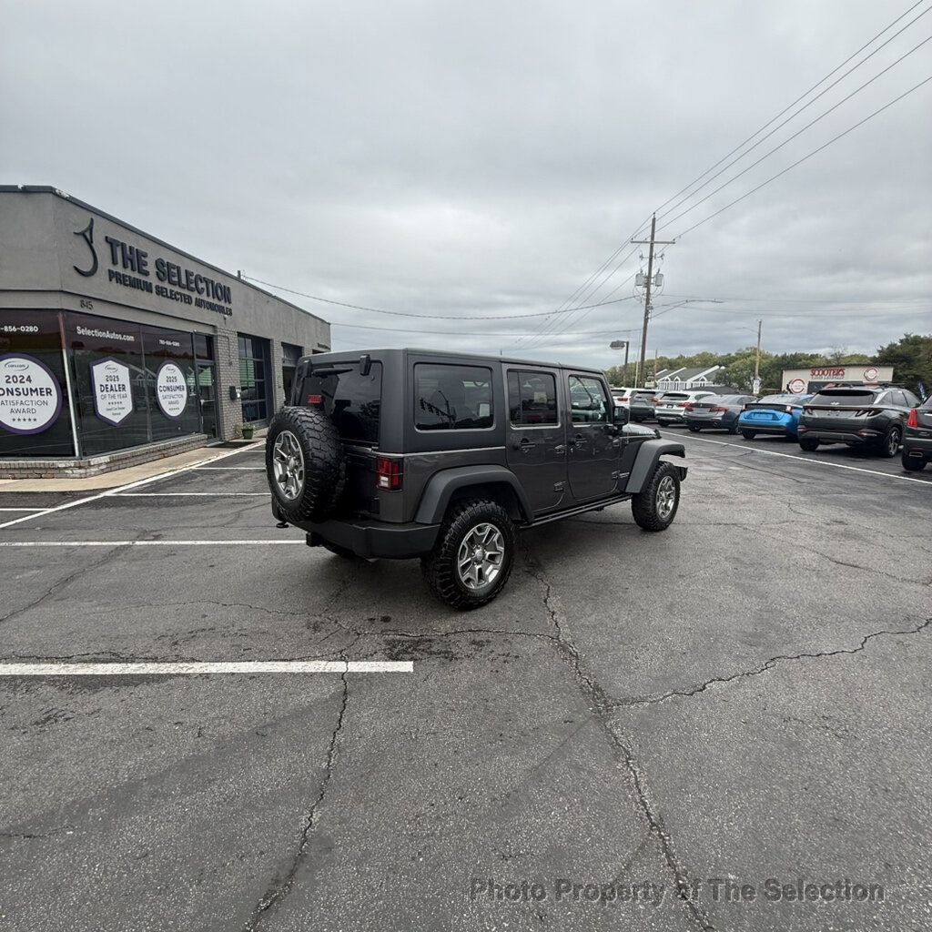 Jeep Wrangler photo 15