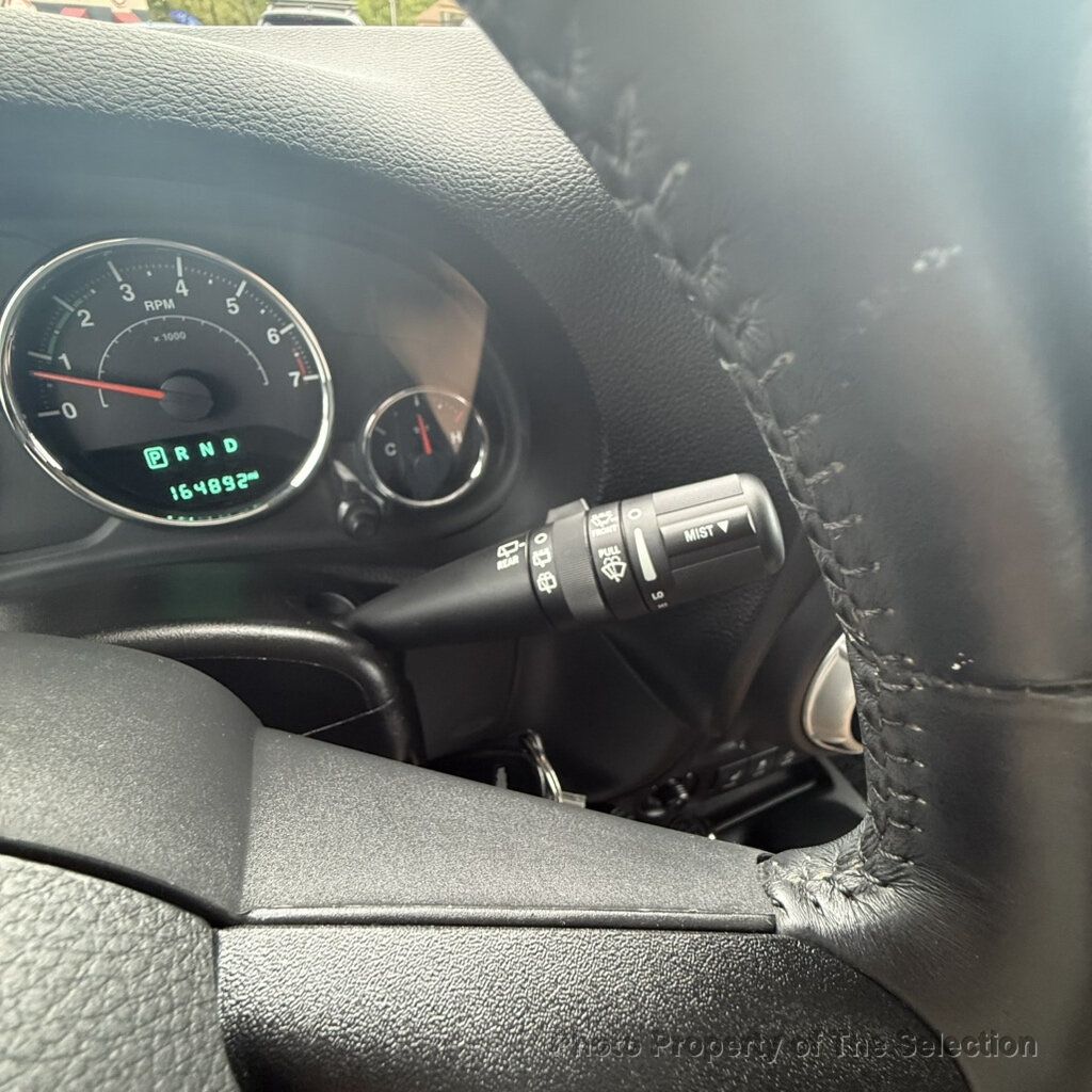 Jeep Wrangler photo 30