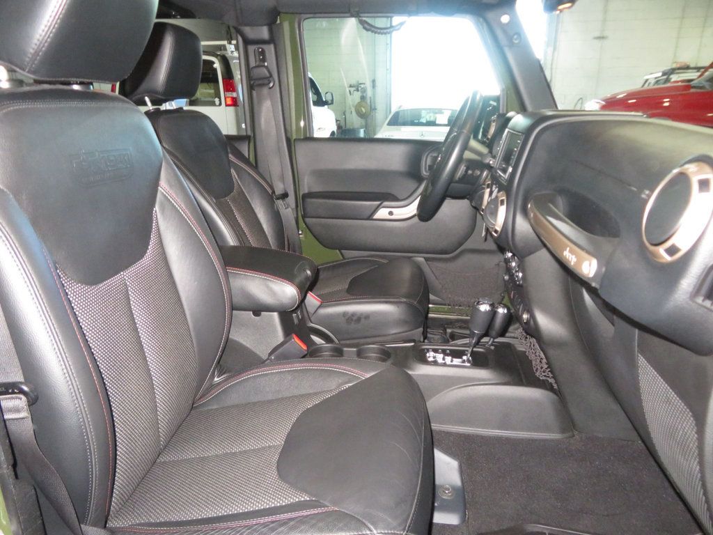 2016 Jeep Wrangler Unlimited Anniversary Edition photo 26