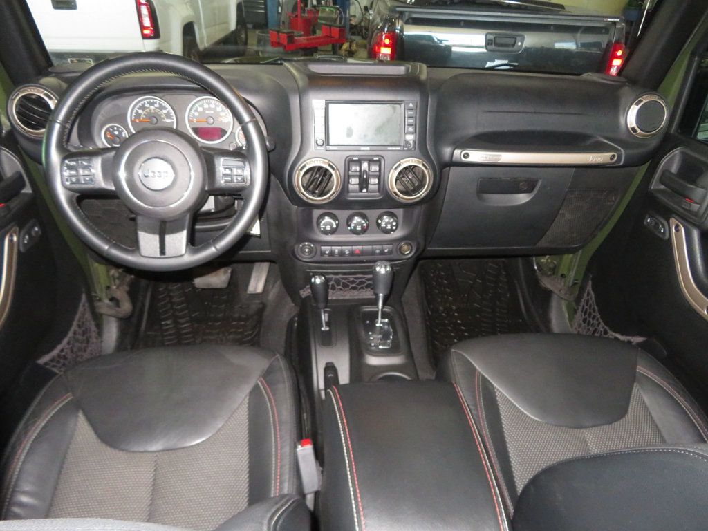 2016 Jeep Wrangler Unlimited Anniversary Edition photo 31