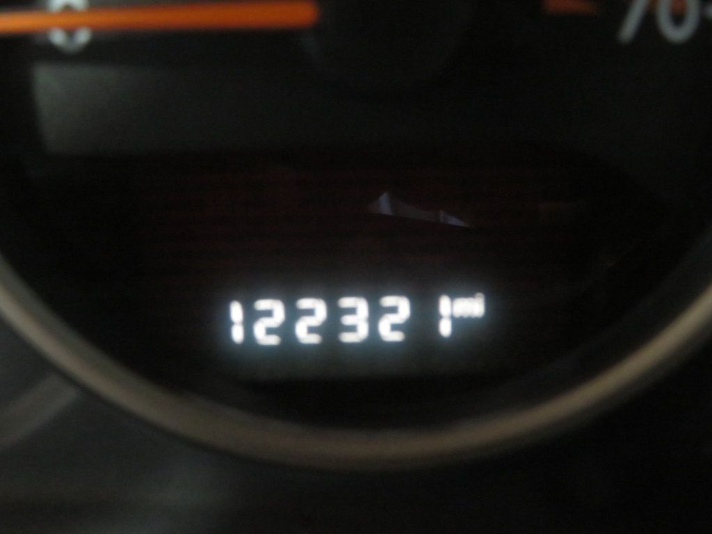 2016 Jeep Wrangler Unlimited Anniversary Edition photo 33
