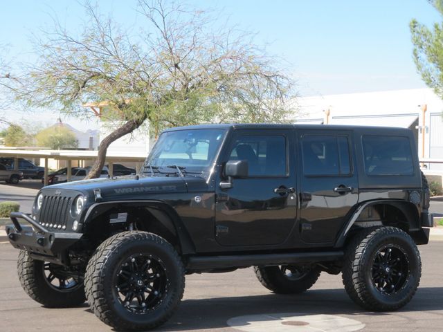 2016 Jeep Wrangler Unlimited 4X4 HARDTOP UNLIMITED BLACK BEAR EDITION LO WMILES EXTRS CLEAN  - 22988211 - 0
