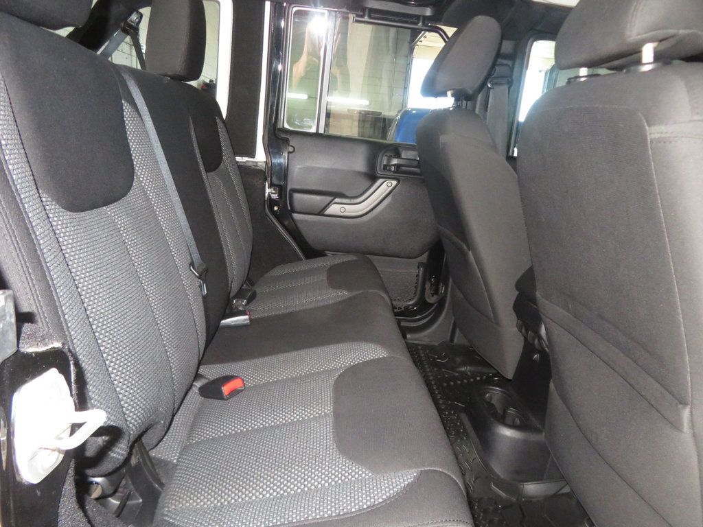 2016 Jeep Wrangler Unlimited 4X4 HARDTOP UNLIMITED BLACK BEAR EDITION LO WMILES EXTRS CLEAN  - 22988211 - 28