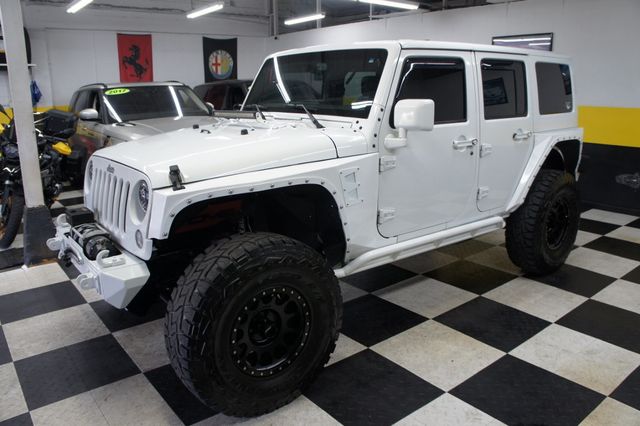2016 Jeep Wrangler Unlimited DV8 OFF ROAD BUILT, Extras!! - 22822109 - 2
