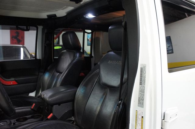 2016 Jeep Wrangler Unlimited DV8 OFF ROAD BUILT, Extras!! - 22822109 - 32