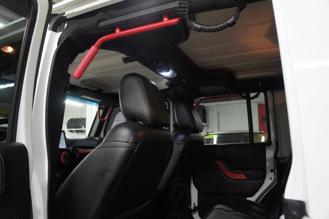 2016 Jeep Wrangler Unlimited DV8 OFF ROAD BUILT, Extras!! - 22822109 - 36