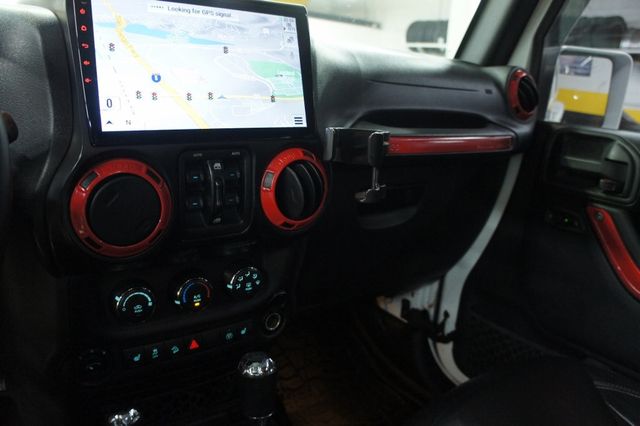 2016 Jeep Wrangler Unlimited DV8 OFF ROAD BUILT, Extras!! - 22822109 - 40