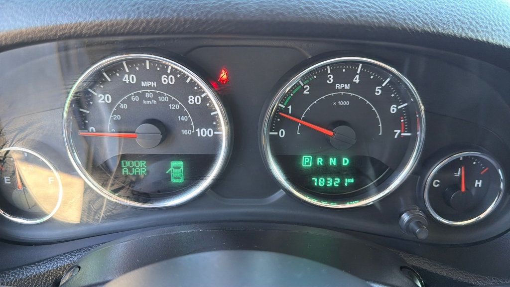 2016 Jeep Wrangler Unlimited Rubicon - 22979546 - 16