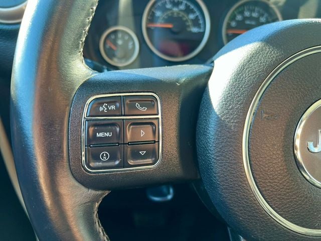 2016 Jeep Wrangler Unlimited SAHARA 75TH ANNIVERSARY - 22970094 - 17