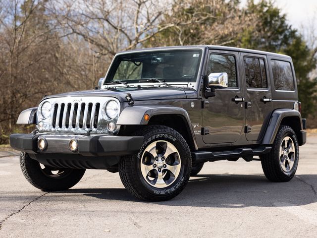 2016 Jeep Wrangler Unlimited Sahara, Rare Blind Spot Indicators, Apple CarPlay, Rear Camera - 22971456 - 0