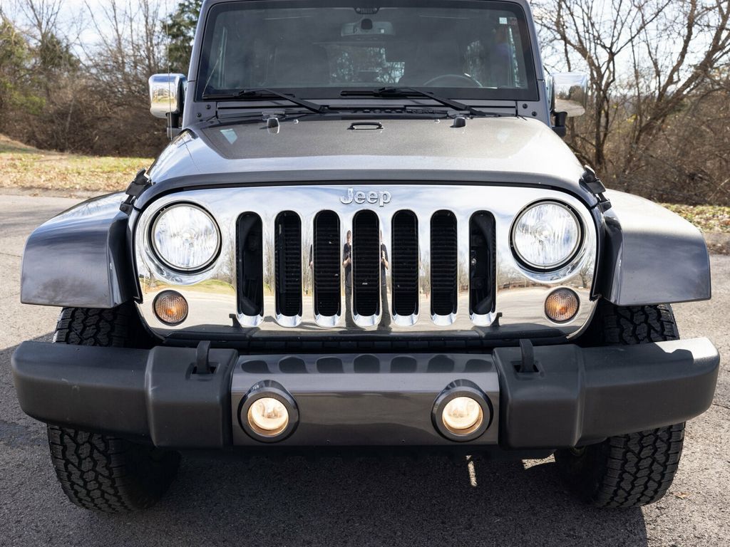 2016 Jeep Wrangler Unlimited Sahara, Rare Blind Spot Indicators, Apple CarPlay, Rear Camera - 22971456 - 16