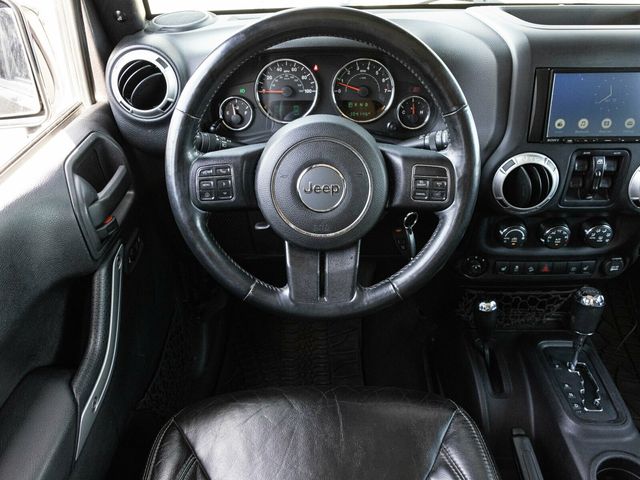 2016 Jeep Wrangler Unlimited Sahara, Rare Blind Spot Indicators, Apple CarPlay, Rear Camera - 22971456 - 43