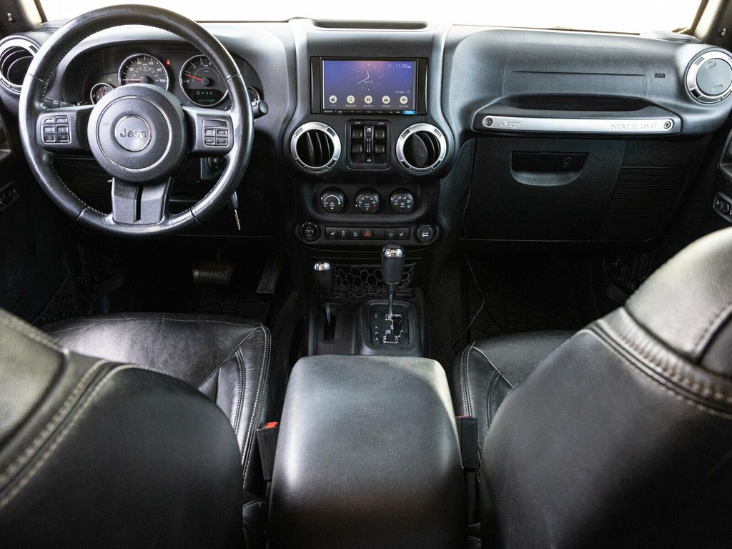 2016 Jeep Wrangler Unlimited Sahara, Rare Blind Spot Indicators, Apple CarPlay, Rear Camera - 22971456 - 44