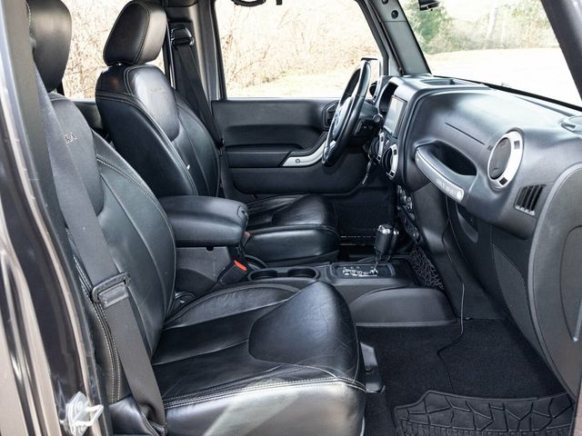 2016 Jeep Wrangler Unlimited Sahara, Rare Blind Spot Indicators, Apple CarPlay, Rear Camera - 22971456 - 57