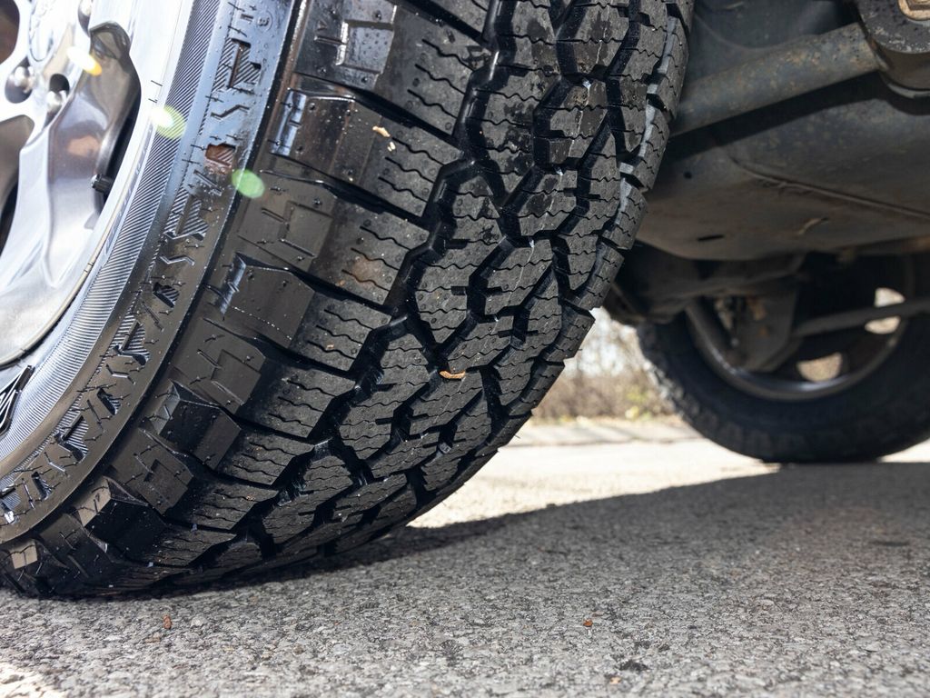 2016 Jeep Wrangler Unlimited Sahara, Rare Blind Spot Indicators, Apple CarPlay, Rear Camera - 22971456 - 63