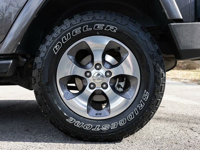 2016 Jeep Wrangler Unlimited Sahara, Rare Blind Spot Indicators, Apple CarPlay, Rear Camera - 22971456 - 64