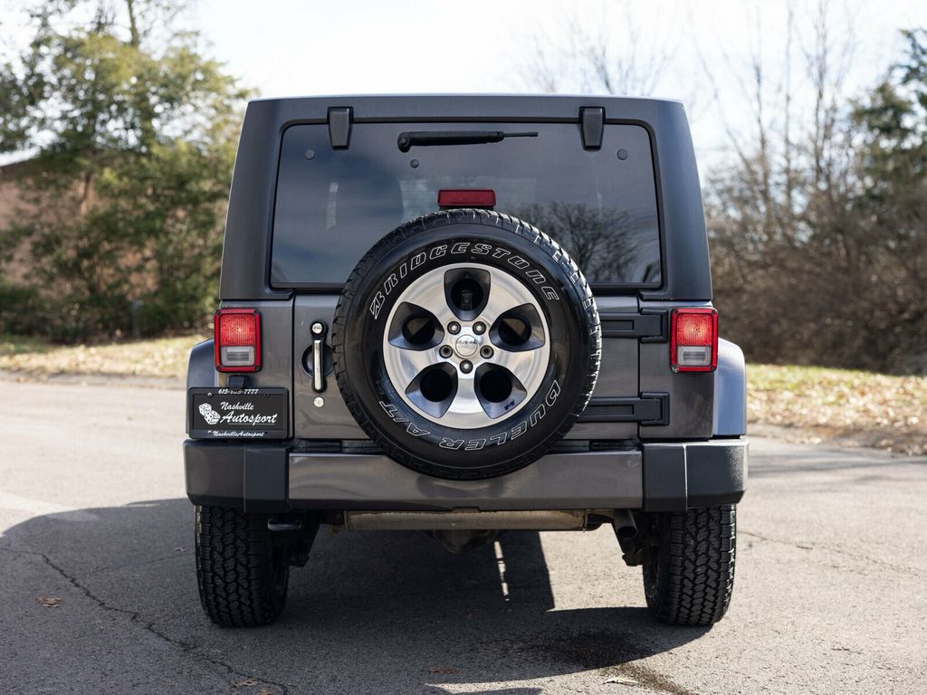2016 Jeep Wrangler Unlimited Sahara, Rare Blind Spot Indicators, Apple CarPlay, Rear Camera - 22971456 - 6