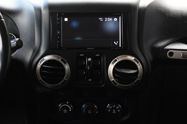2016 Jeep Wrangler Unlimited UNLIMITED 75TH ANNIVERSARY EDITION W/ 3 PIECE HARD TOP - 23000947 - 14