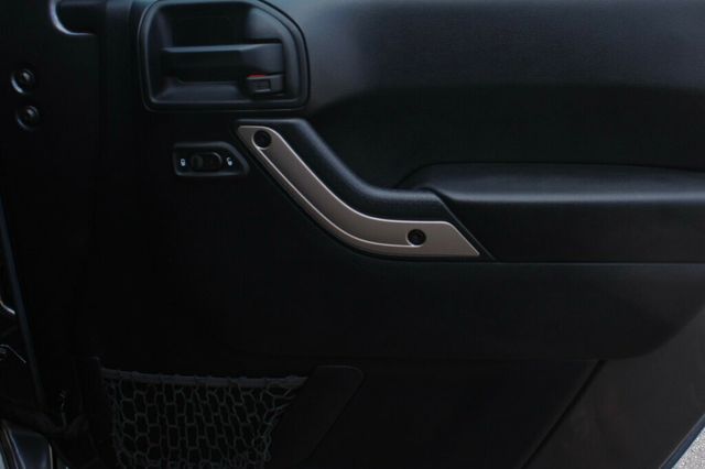 2016 Jeep Wrangler Unlimited UNLIMITED 75TH ANNIVERSARY EDITION W/ 3 PIECE HARD TOP - 23000947 - 7