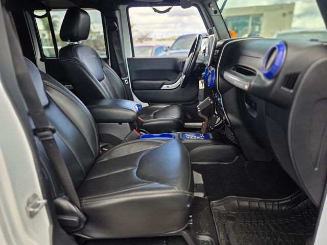 2016 Jeep Wrangler Unlimited Unlimited Rubicon - 22984760 - 12