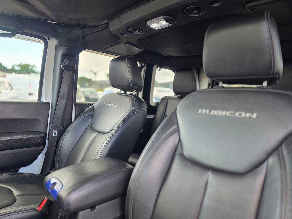 2016 Jeep Wrangler Unlimited Unlimited Rubicon - 22984760 - 19