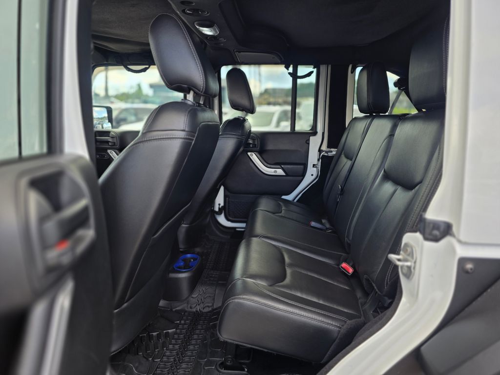 2016 Jeep Wrangler Unlimited Unlimited Rubicon - 22984760 - 20