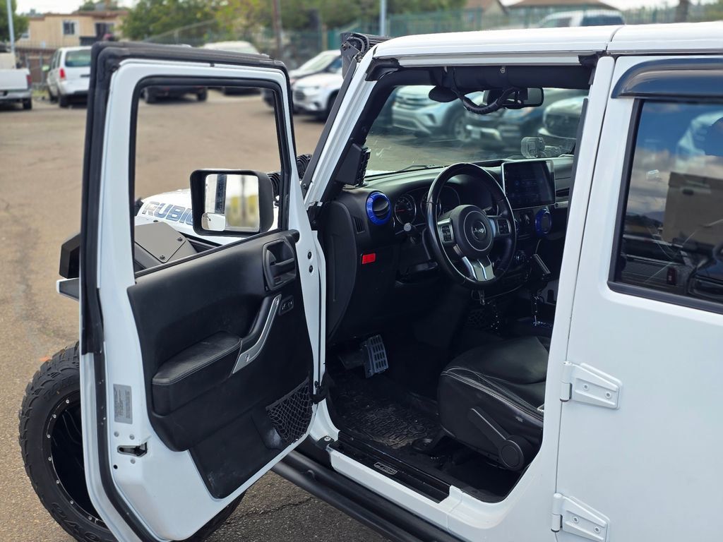 2016 Jeep Wrangler Unlimited Unlimited Rubicon - 22984760 - 47
