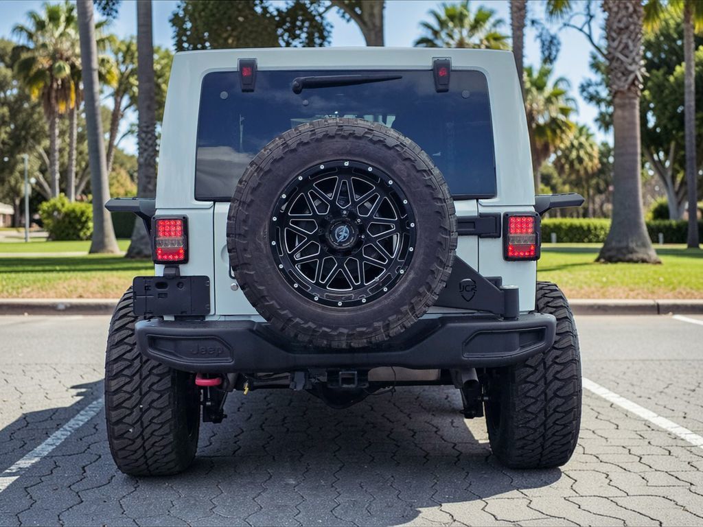 2016 Jeep Wrangler Unlimited Unlimited Rubicon - 22984760 - 4