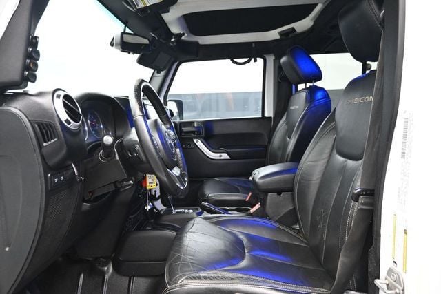 2016 Jeep Wrangler Unlimited Unlimited Rubicon - 23060279 - 3