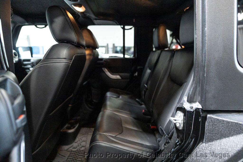 2016 Jeep Wrangler Unlimited Rubicon Hard Rock photo 17