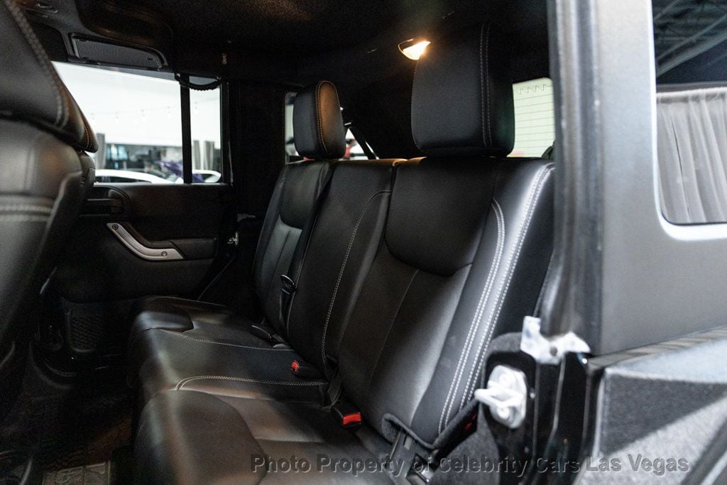 2016 Jeep Wrangler Unlimited Rubicon Hard Rock photo 18