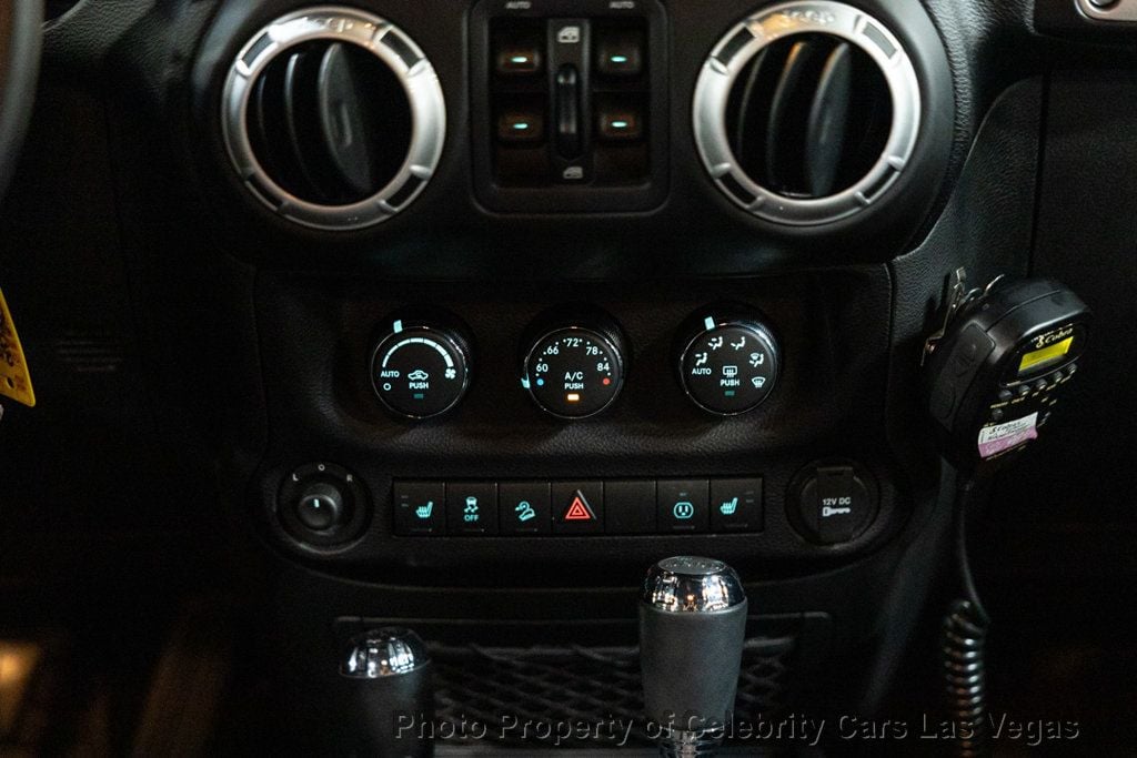 2016 Jeep Wrangler Unlimited Rubicon Hard Rock photo 31