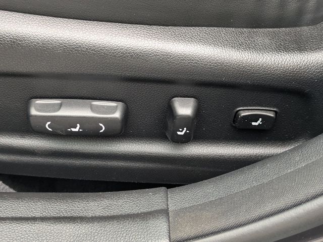 2016 Kia Cadenza  - 22980428 - 18