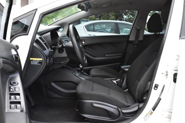 2016 Kia Forte 4dr Sedan Automatic LX - 22924123 - 10