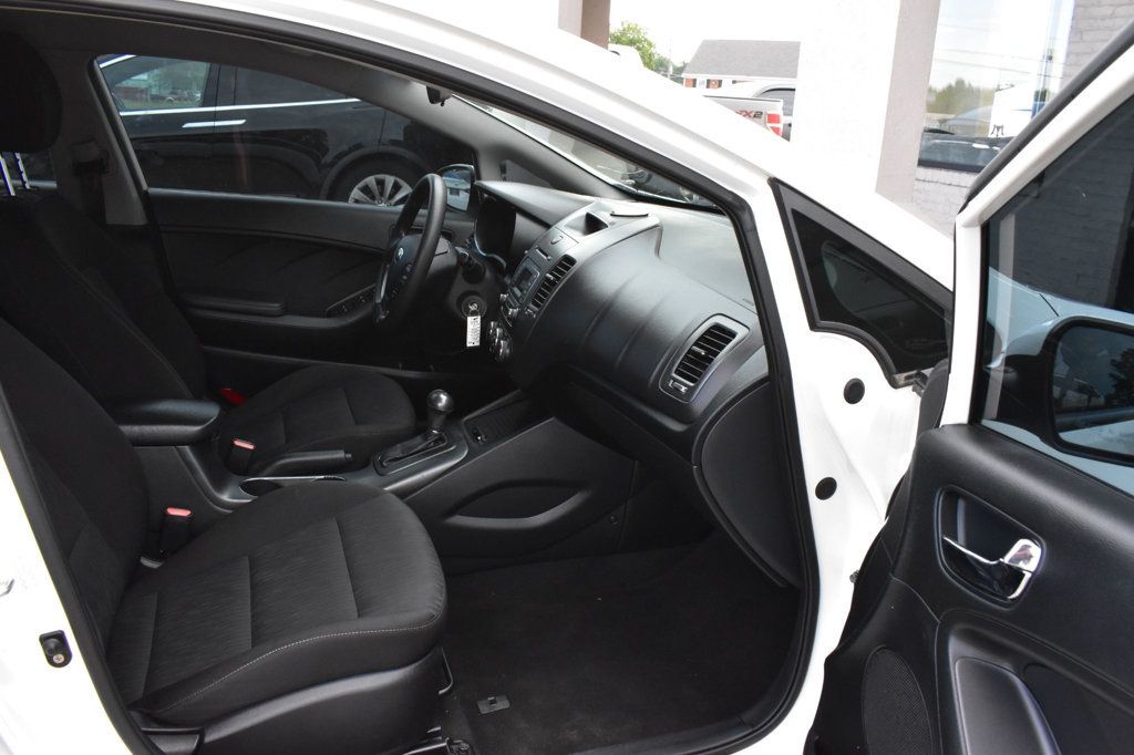 2016 Kia Forte 4dr Sedan Automatic LX - 22924123 - 15