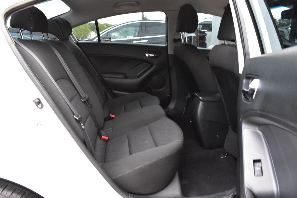 2016 Kia Forte 4dr Sedan Automatic LX - 22924123 - 19