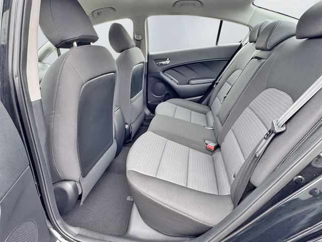 2016 Kia Forte 4dr Sedan Automatic LX - 22995881 - 17