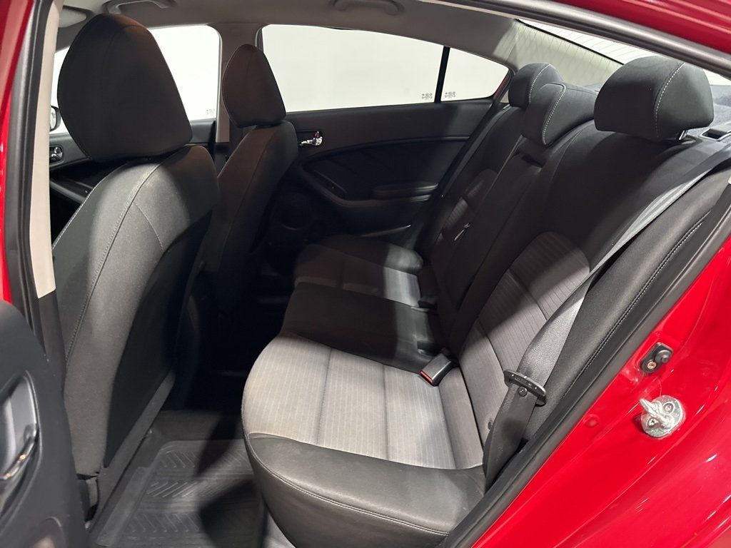 2016 Kia Forte 4dr Sedan Automatic LX - 22979842 - 24