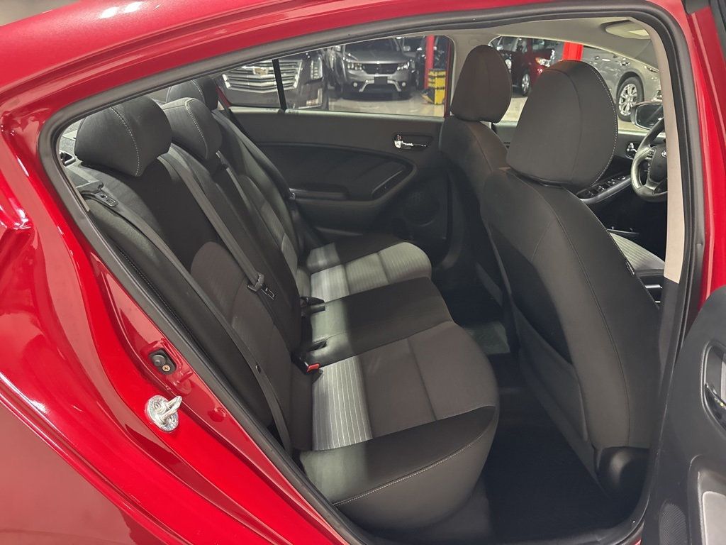 2016 Kia Forte 4dr Sedan Automatic LX - 22979842 - 29