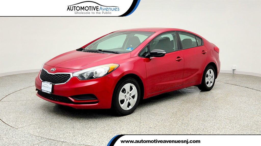 2016 Kia Forte 4dr Sedan Manual LX - 23012988 | Video 1