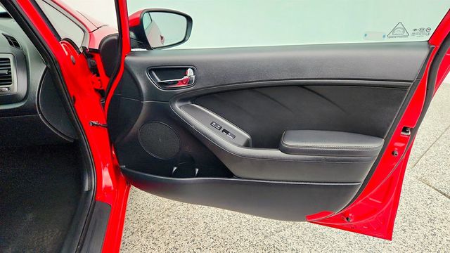 2016 Kia Forte 4dr Sedan Manual LX - 23012988 - 23