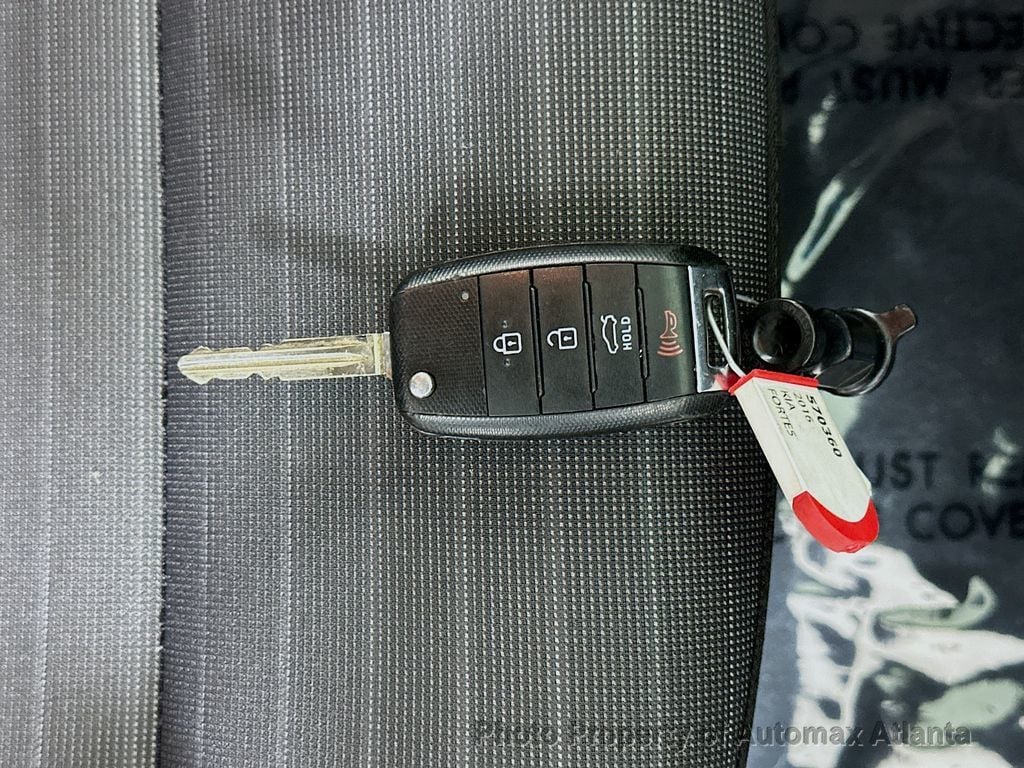 2016 Kia Forte5 LX - 22609740 - 30