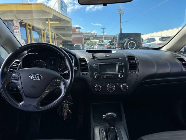 2016 Kia Forte 5-Door 5dr Hatchback Automatic EX - 22939110 - 13