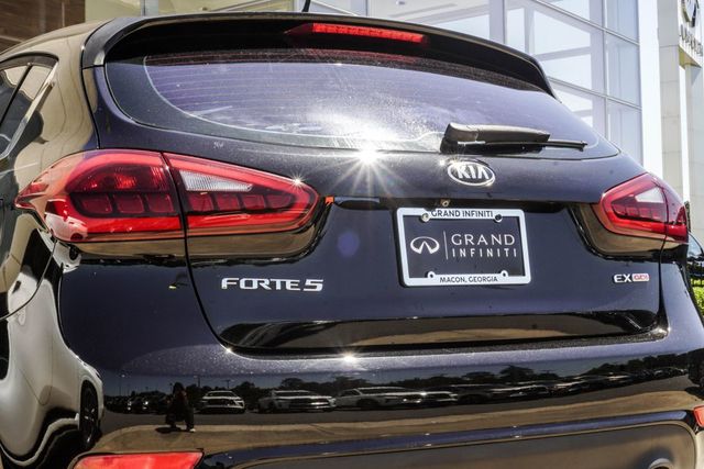 2016 Kia Forte 5-Door 5dr Hatchback Automatic EX - 23031753 - 12