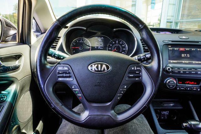 2016 Kia Forte 5-Door 5dr Hatchback Automatic EX - 23031753 - 14