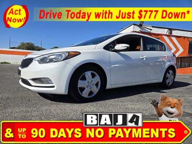 2016 Kia Forte 5-Door 5dr Hatchback Automatic LX - 22980732 - 0