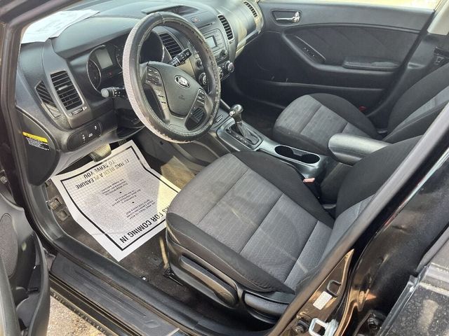 2016 Kia Forte 5-Door 5dr Hatchback Automatic LX - 22477898 - 1