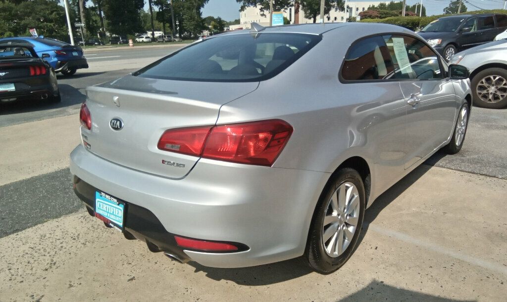 2016 Kia Forte Koup EX photo 4