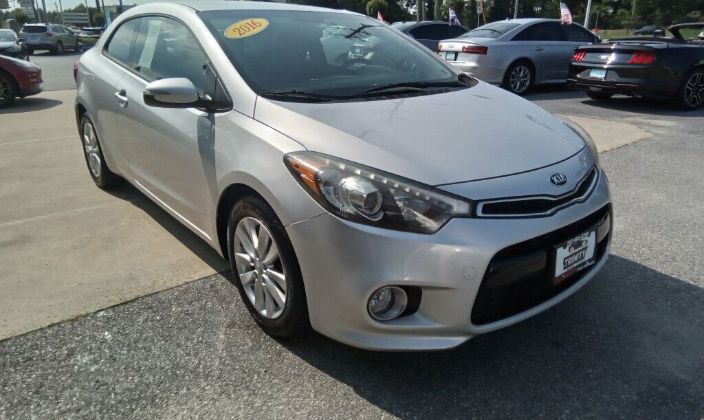 2016 Kia Forte Koup EX photo 5
